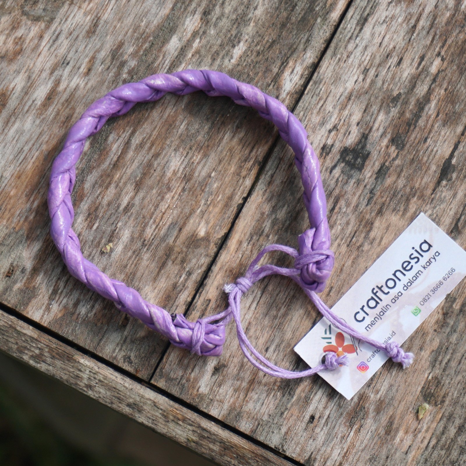 GELANG ANYAM